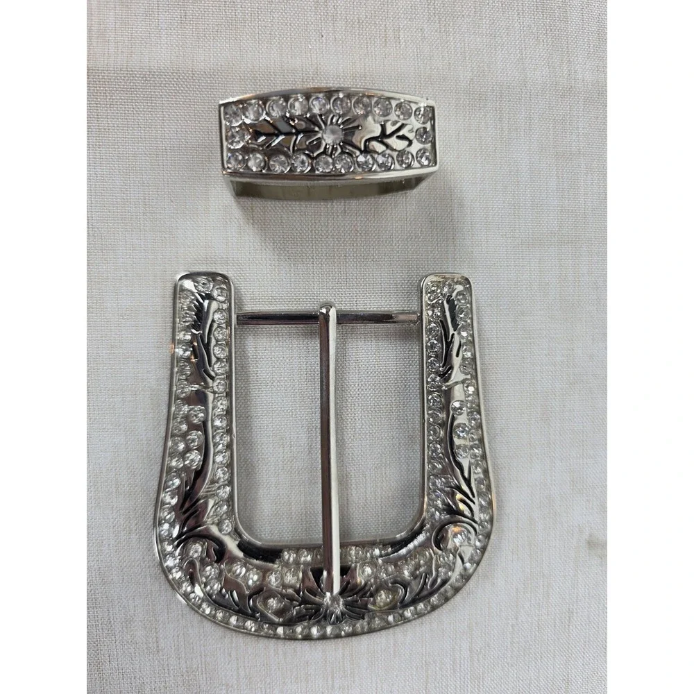 Silver Tone and Rhinestone Pin Style Belt Buckle with‎ Belt Loop Western